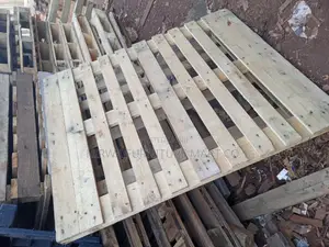 Heavy Duty Pallets Suitable for Stores
