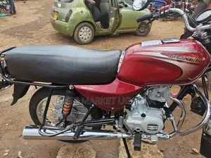 Bajaj Boxer 2024 Red
