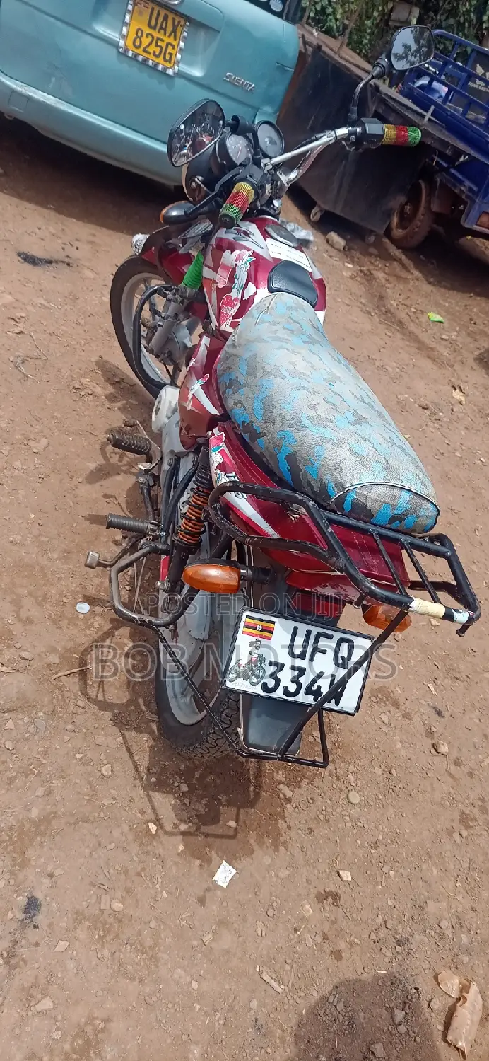 Bajaj CT 110X 2022 Red