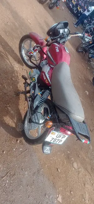 TVS HLX 125 2022 Red