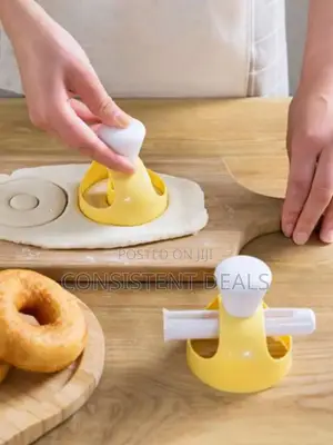 Plastic Portable Donut Cutter
