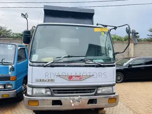 Hino Dumper J08C