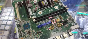 HP Pro Desk 400 G4