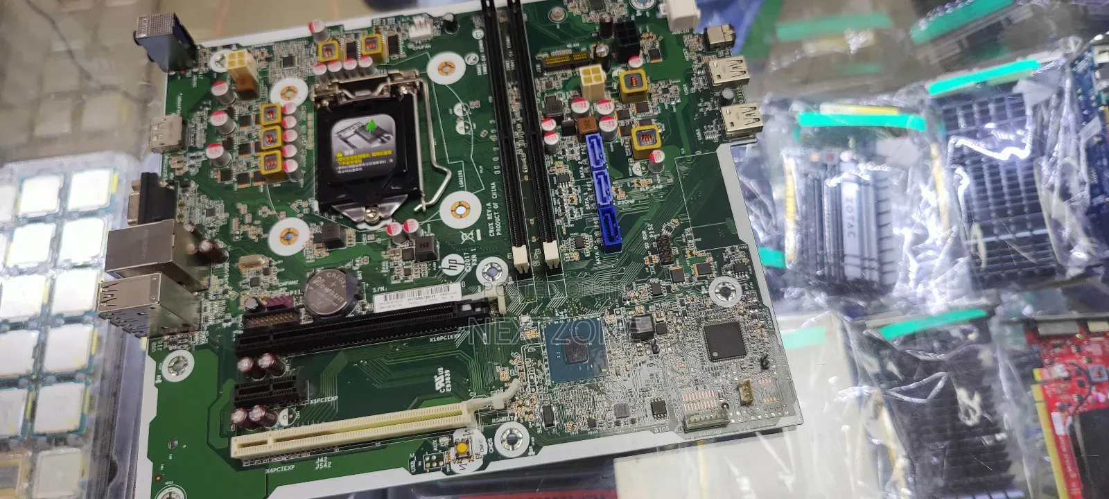 HP Pro Desk 400 G4