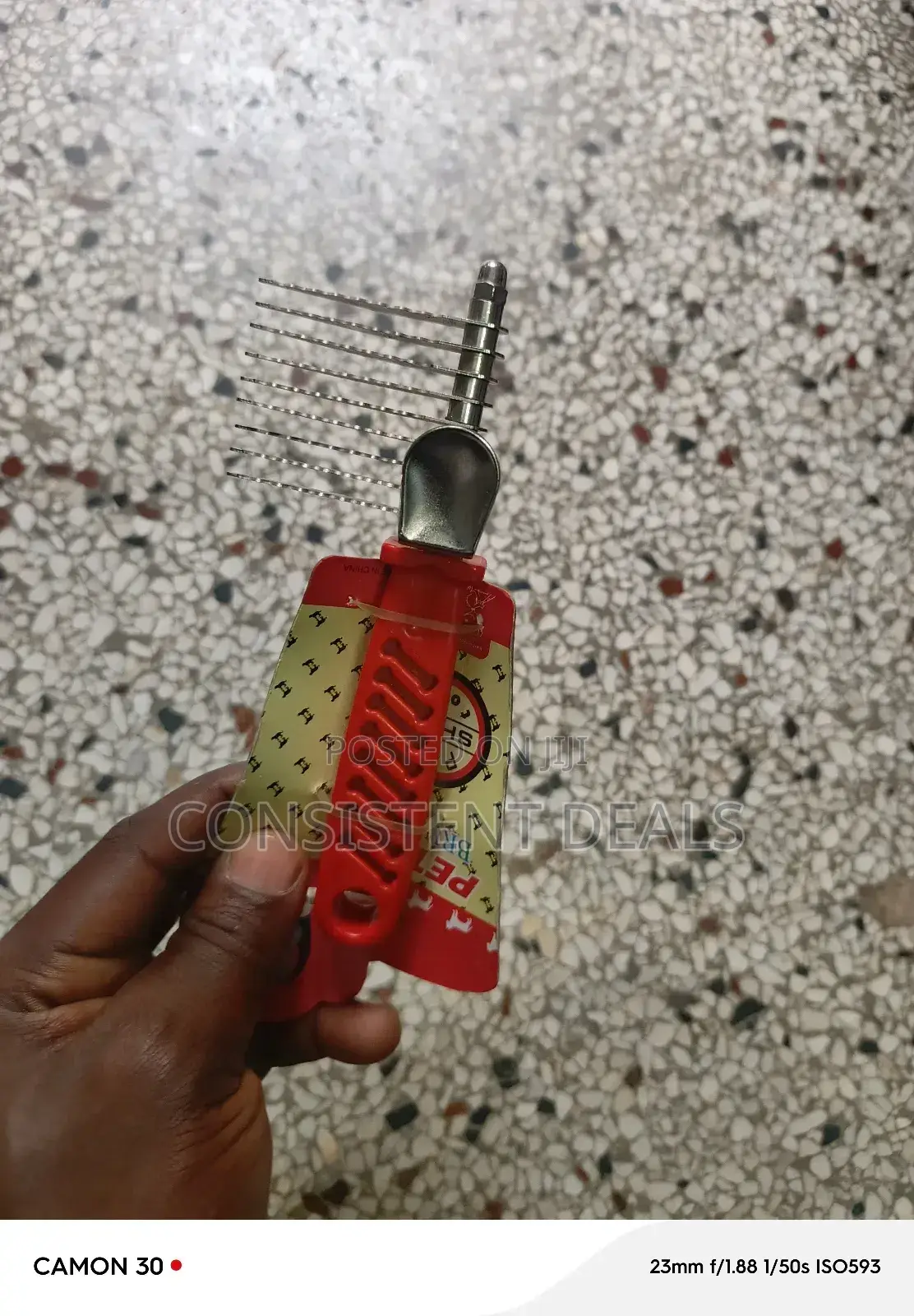 Steel Head Pet Comb
