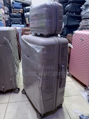 Plastic Suitcases in 2PCS, Medium Size and Smallest Size