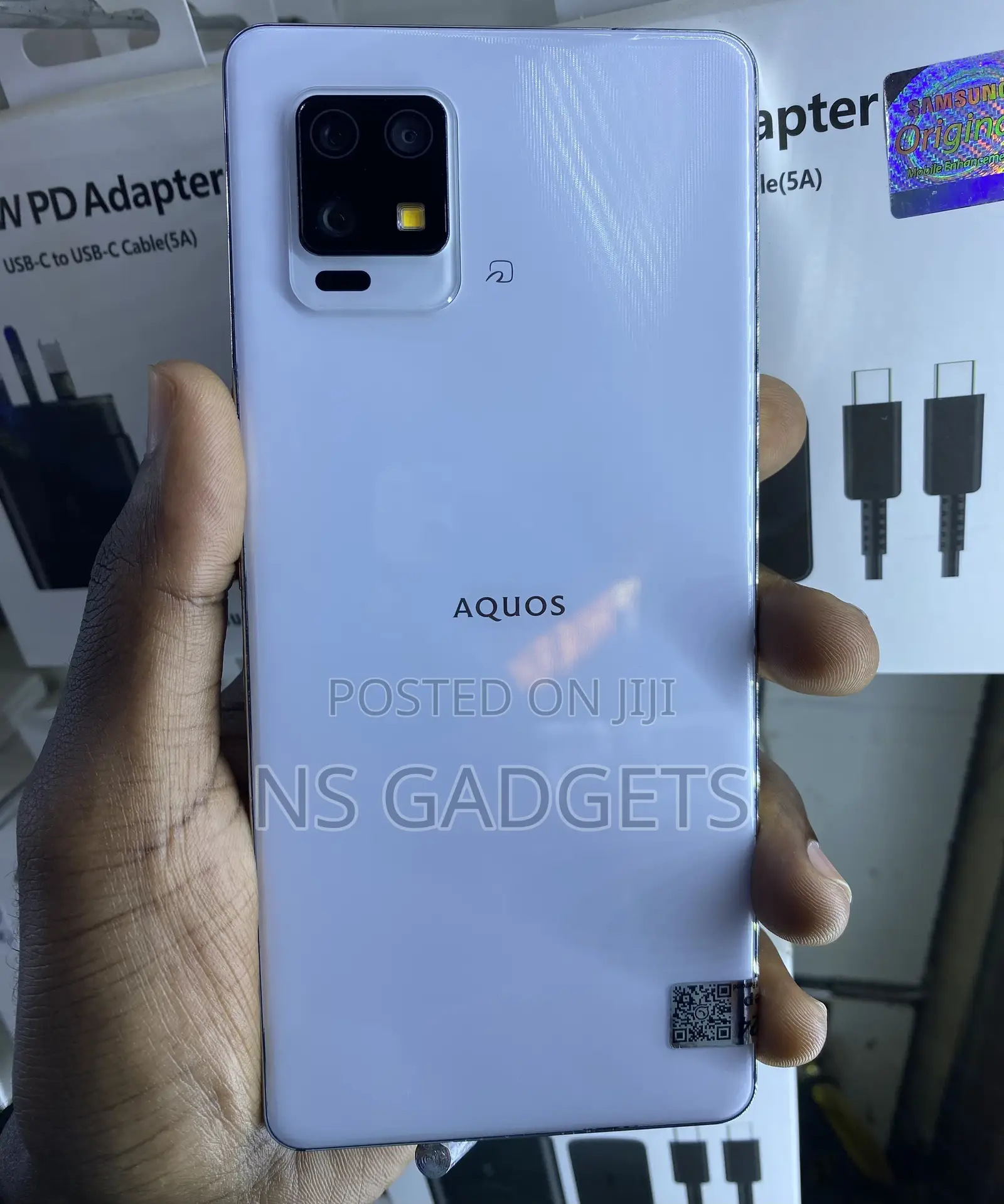 Sharp Aquos zero6 128 GB White