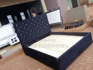 Black Fabric Bed 5*6