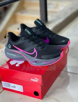 New Nike Zoom X Smile in Stock