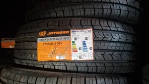 225/55r19 Grand Tourer