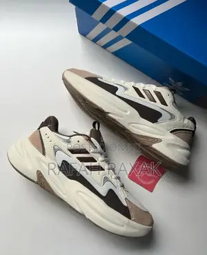 Unisex Adidas Ozwave Chunky Running Sneakers