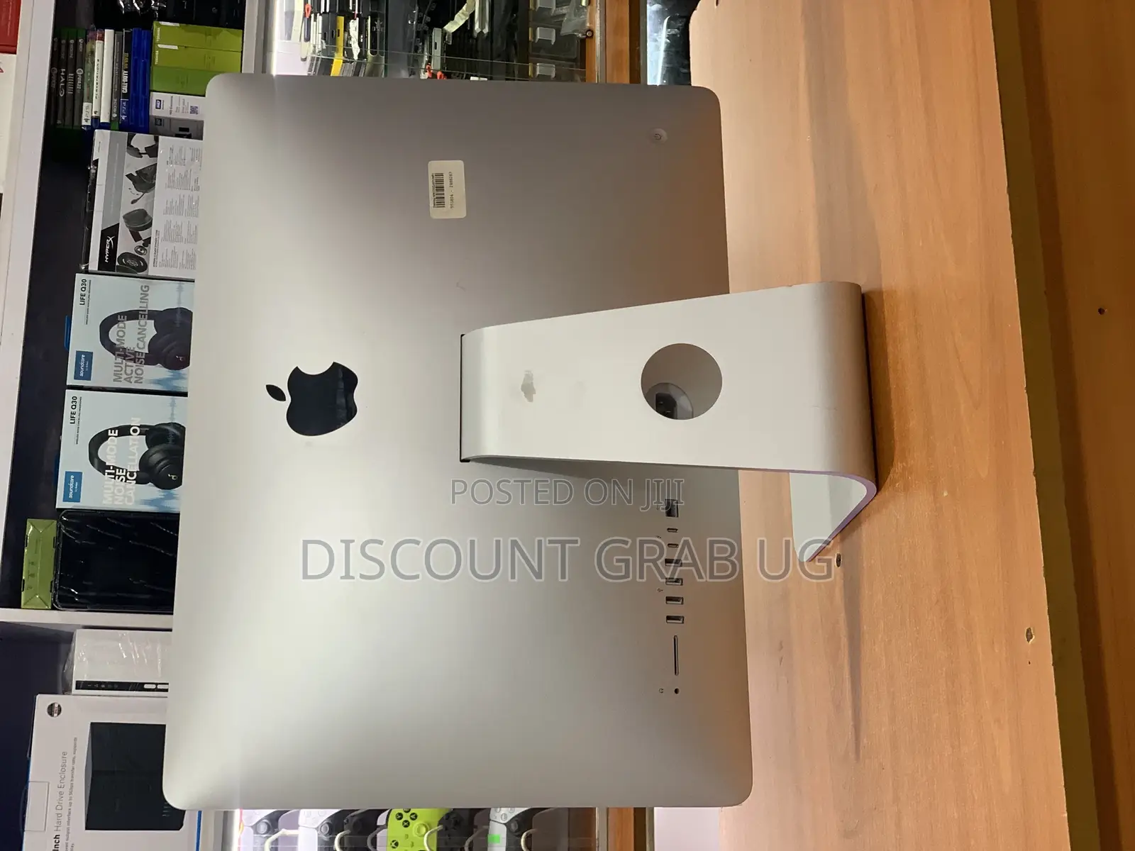 Desktop Computer Apple iMac 8GB Intel Core I3 SSD 256GB