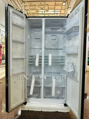 Hisense 670 Litres Side by Side Fridge