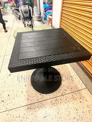 Restaurant/Bar Table Plastic Table(Black)