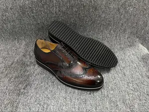 Classic Designer Leather Oxfords in Stock