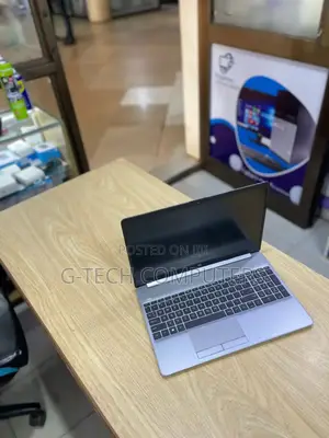 New Laptop HP 250 G8 16GB Intel Core I7 SSD 512GB