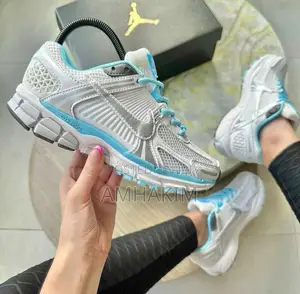 New Nike Zoom Vomero 5 in Stock