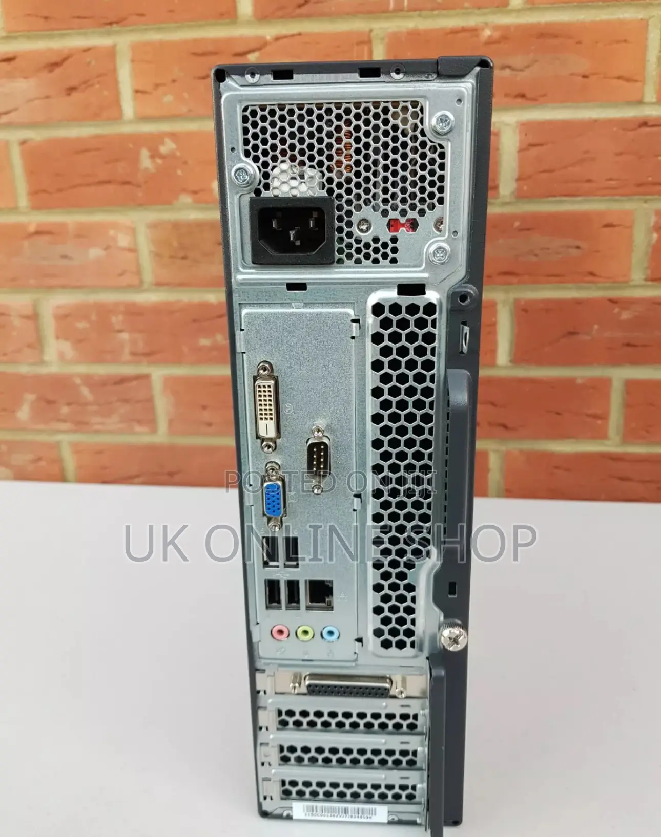 Desktop Computer Lenovo Ideacentre AIO 520 4GB Intel Core I3 HDD 500GB
