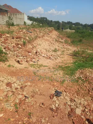 Nabusugwe Plot on Sell