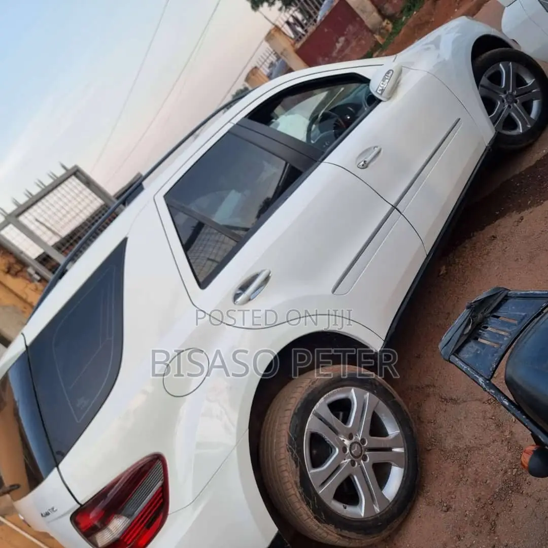Mercedes-Benz M Class 2006 White