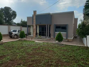 Furnished 4bdrm House in Kira for sale