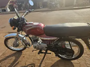 Bajaj Boxer 2017 Red