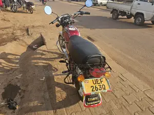 Bajaj Boxer 2017 Red