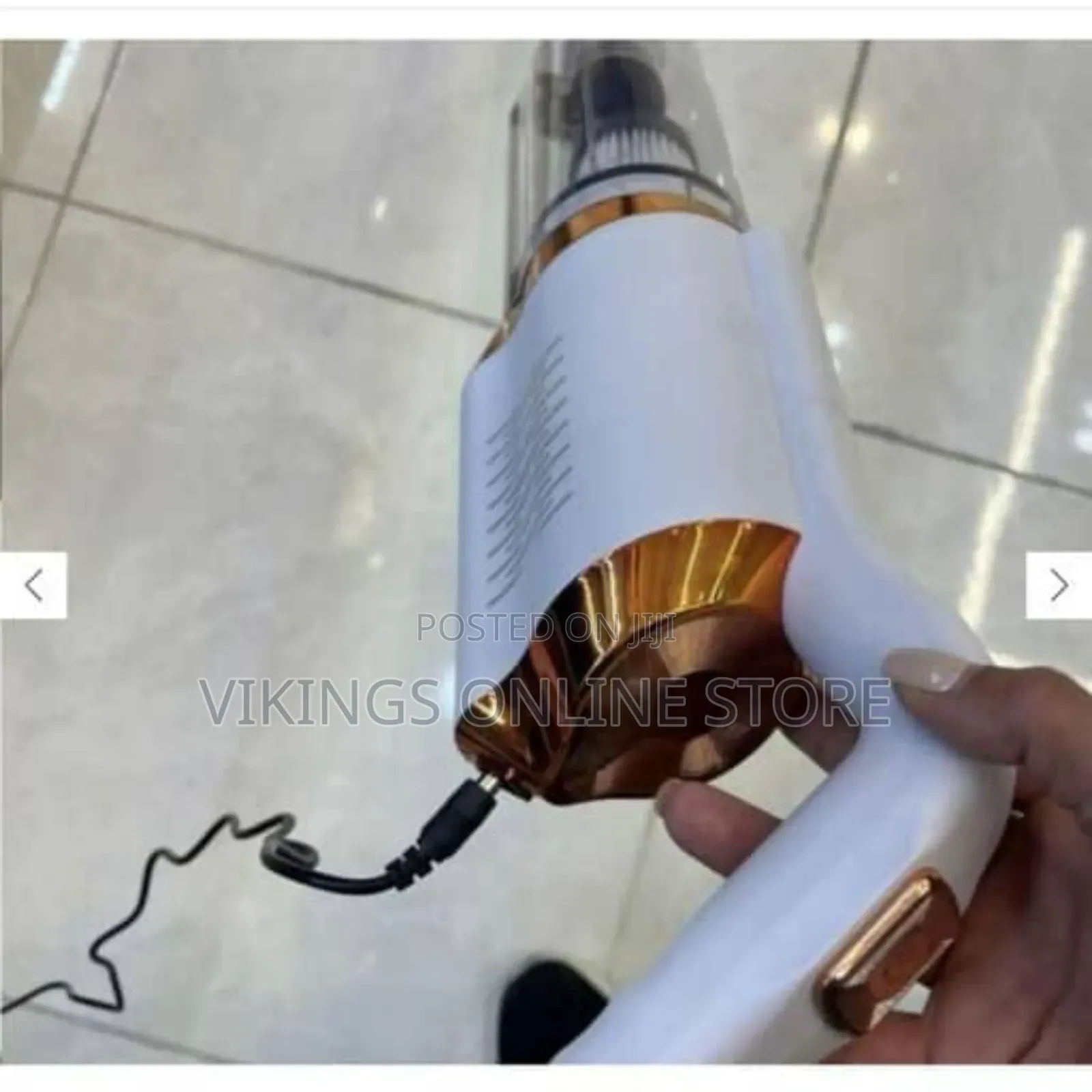 Multifunctional 2 in 1 Car and Home Vacuum Cleaner.