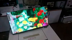 Brand New LG 43 Inches Digital Flat Screen With Inbuilt Deco