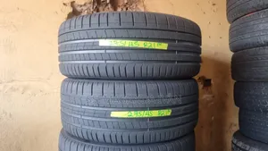 275/45r21 Foreign Used Tire