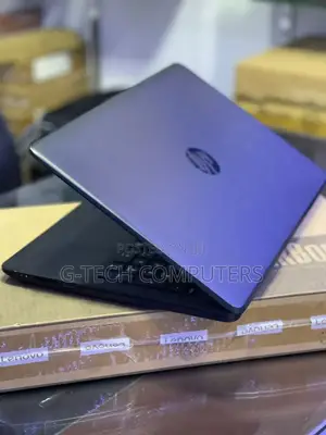 New Laptop HP 15-Ra003nia 8GB Intel Core I5 HDD 500GB