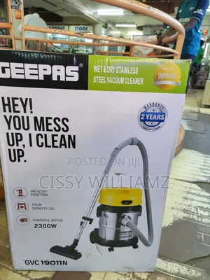 Geepas Vacuum Cleaner/Geepas Vacuum Cleaner GVC-19011N
