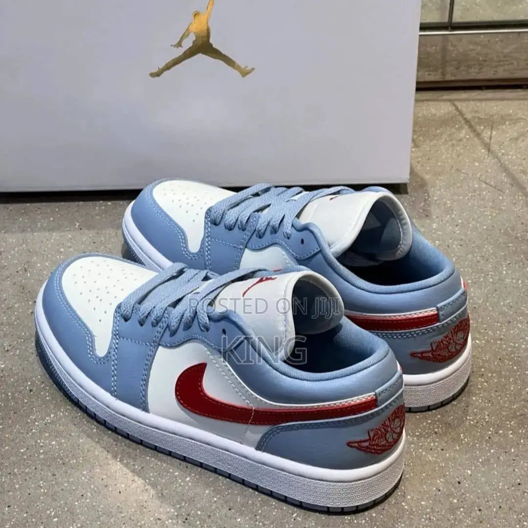 Classic Air Jordan 1 Low Blue Whisper