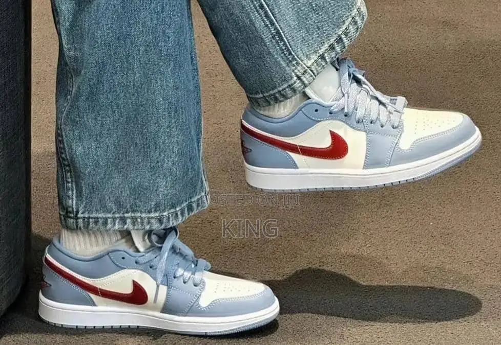 Cozy Air Jordan 1 Low Blue Whisper