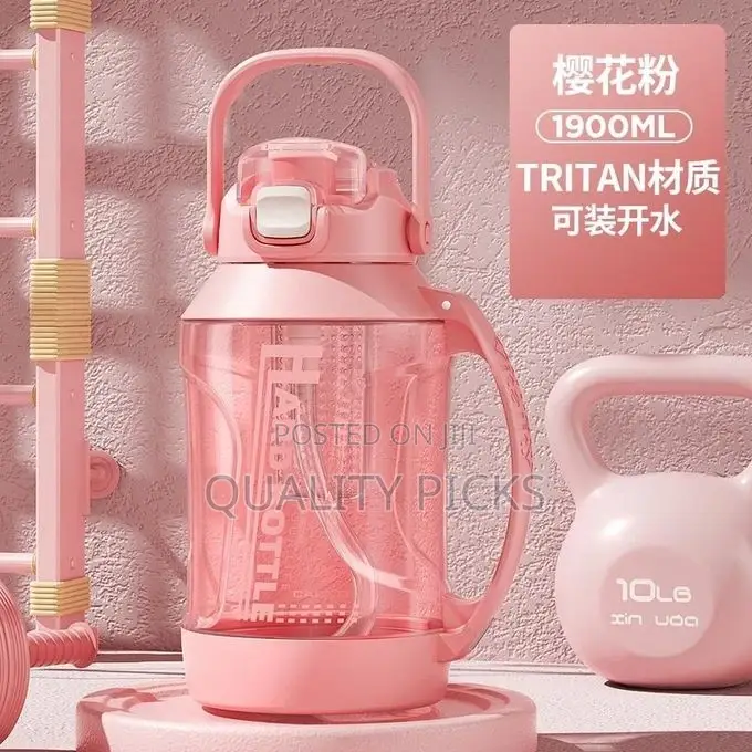 1900ML Water Bottle With Straw,Times Marker Water Bottles
