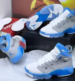Air Jordan 6 Retro Carhartt White University Blue Lux