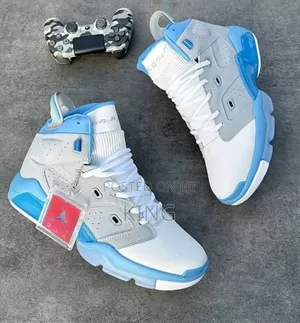 Air Jordan 6 Retro Carhartt White University Blue Classic