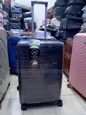 Plastic Suitcases Rubber in Medium Size