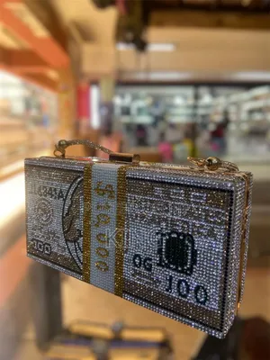 Women Clutch Soothing
