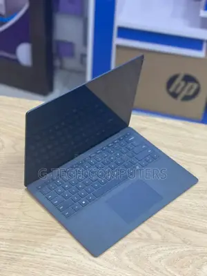 New Laptop Microsoft Surface Laptop 2 8GB Intel Core I7 SSD 512GB