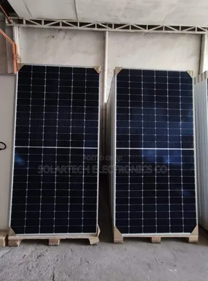 550W Mono Crystalline Solar Panels Pho