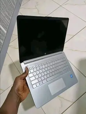 Laptop HP Stream Notebook 4GB Intel Core I3 HDD+SSD 500GB