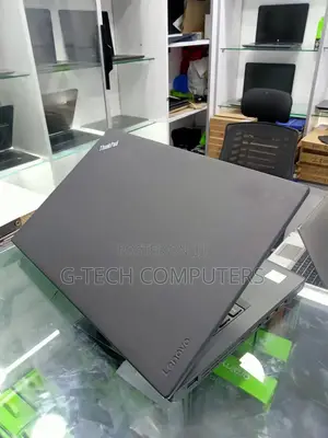New Laptop Lenovo ThinkPad X260 8GB Intel Core I5 SSD 256GB