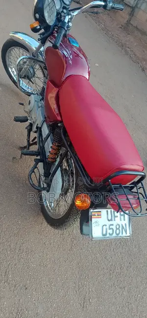 Bajaj Boxer 2021 Red