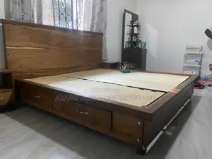 King Platform Mugavu Bed