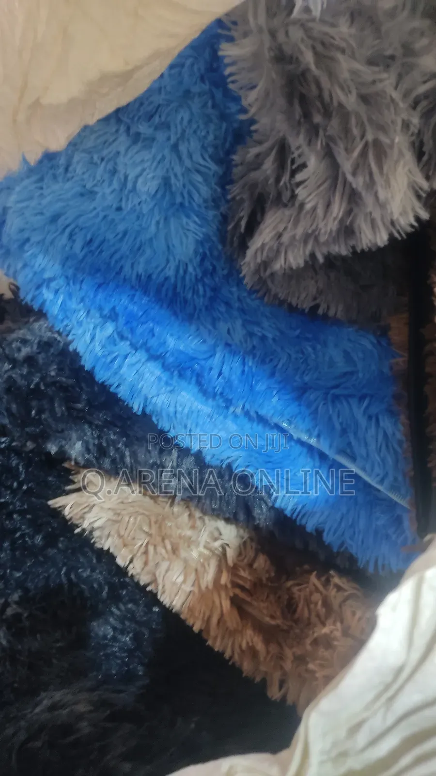 Fluffy Carpet 150 by 200 Cm