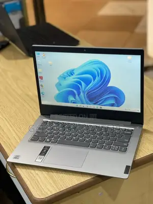 New Laptop Lenovo Ideapad 3 8GB Intel Core I7 SSD 1T