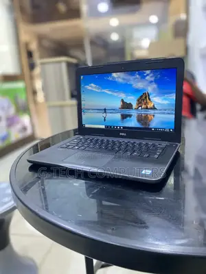 New Laptop Dell Latitude 3380 8GB Intel Core I5 HDD 500GB