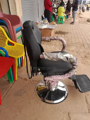Classic Number One Barber Chair