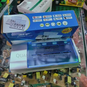 Mp Universal Battery Charger for AA,AAA,C,D and 9v